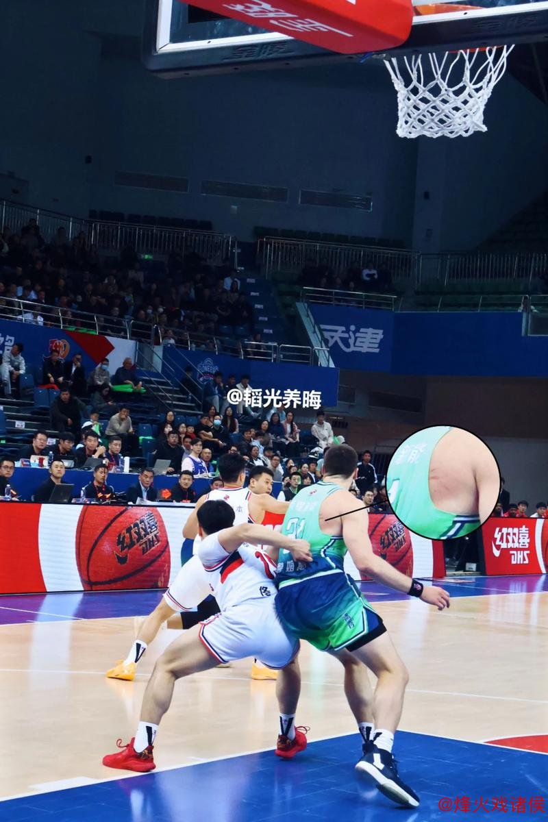 天津三度击败广东!大卫-詹姆斯场均狂砍43分15板 天津三度击败广东!大卫-詹姆斯场均狂砍43分15板