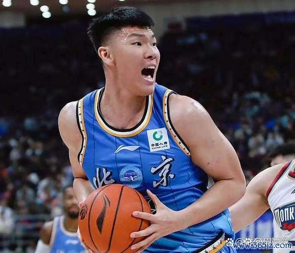 范子铭贡献12分，首钢力克江苏致其9连败，陈盈骏8分8篮板