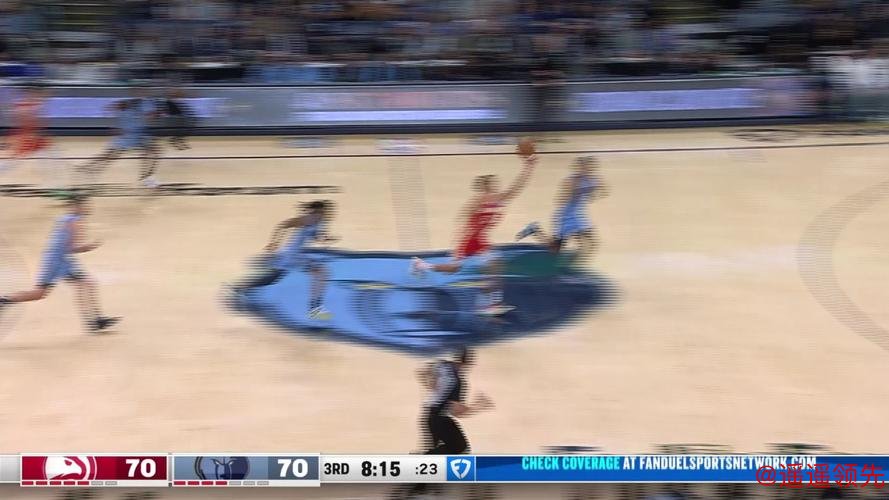 约翰逊32+15+8莫兰特23+12 老鹰力克灰熊终结4连败