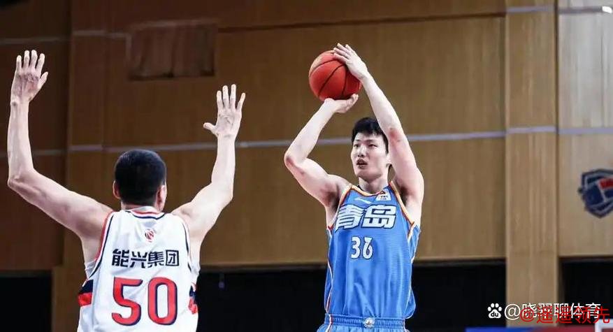 纪卓13+13青岛送四川22连败 广州大胜同曦